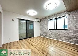 泉町2丁目貸家 1 1階3LDKのリビング/ダイニング