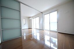 サンク　モンタニア　B棟 102 1階1LDKのリビング/ダイニング