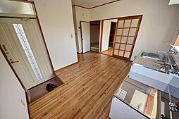 グレイス鈴木 102 1階2DKのリビング/ダイニング