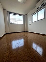 メゾンＫ＆Ｍ 203 2階ワンルームのリビング/ダイニング