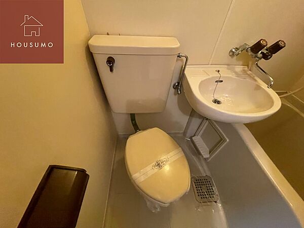 画像28:シンプルで使いやすいトイレです