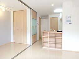 イル カステッロ 1階1LDKのリビング/ダイニング