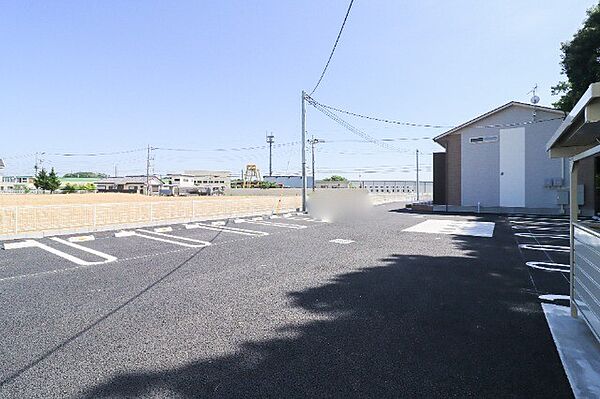 detached 茨城県筑西市玉戸

地図を見る