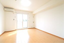 クレメント A 1階ワンルームのリビング/ダイニング