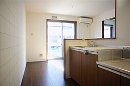 N・レジデンス 1階2LDKのリビング/ダイニング