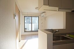 マルベリー 2階1LDKのリビング/ダイニング