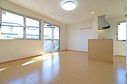 ルピナス 2階1LDKのリビング/ダイニング