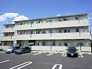 小山駅より徒歩27分 3階 築11年7ヶ月の賃貸物件