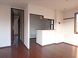 スクエア駅南 A棟 2階1LDKのリビング/ダイニング