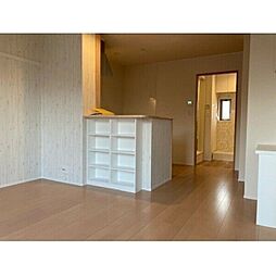 ユアメゾン小山 A 2階1LDKのリビング/ダイニング