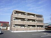 小金井駅より徒歩32分 築18年1ヶ月 3階建の賃貸物件