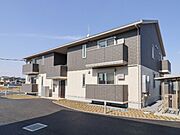 間々田駅より徒歩30分 築3年1ヶ月 2階建の賃貸物件