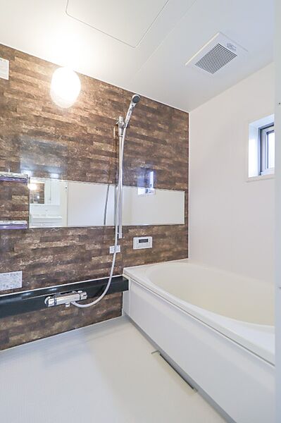 apartment 栃木県小山市城東６丁目19-19　グランオッツ1F