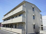小山駅より徒歩33分 築15年8ヶ月 3階建の賃貸物件