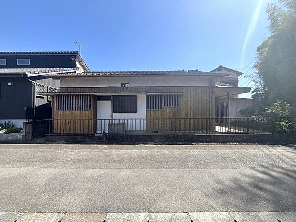 間口9ｍ以上。建物プランの立てやすい整形地です。