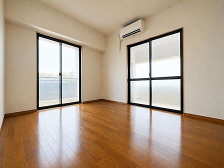洋室:2面採光で明るく使いやすいお部屋!家具レイアウトがしやすい形です♪