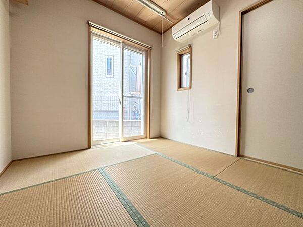 LDK横の和室は一体にして使うこともできます！