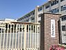 周辺：三筑中学校まで徒歩約3分●校訓「創造・練磨・礼節」部活動に関しては、中総体で男子卓球部が県大会3位、男子バレーボール部が県大会ベスト8などの実績を残しています。