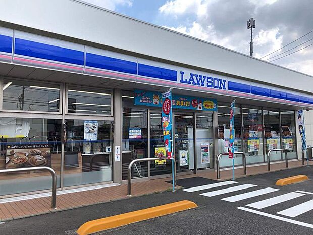 ローソン小牧二重堀東店　徒歩約6分　436ｍ