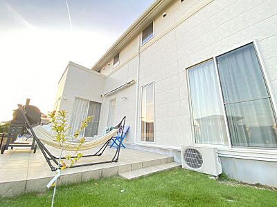 外観:ベージュを基調とした落ち着いた柔らかな雰囲気の外観♪ 外観:ベージュを基調とした落ち着いた柔らかな雰囲気の外観♪