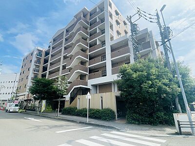 外観:南西角部屋につき通風・採光に優れた心地いい住環境です♪ 外観:南西角部屋につき通風・採光に優れた心地いい住環境です♪