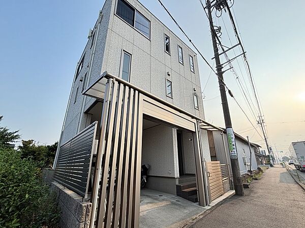 外観：323000419718