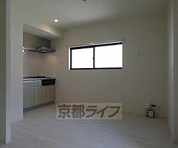 ハーモニーテラス納所町 2階1LDKのリビング/ダイニング