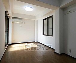 メゾン・ド・リーブルII 2階ワンルームのリビング/ダイニング