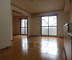 エスト京田辺II 1階3LDKのリビング/ダイニング