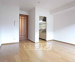 エスト京田辺 1階3LDKのリビング/ダイニング