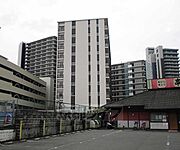 六地蔵駅より徒歩2分 1階 築3年の賃貸物件