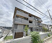 六地蔵駅より徒歩6分 1階 新築の賃貸物件