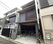 二条城前駅より徒歩10分 築1年2ヶ月の賃貸物件