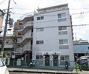 石山駅より徒歩7分 2階 築30年の賃貸物件