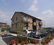 六地蔵駅より徒歩4分 2階 築18年2ヶ月の賃貸物件