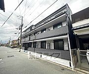 京都駅より徒歩17分 3階 築1年2ヶ月の賃貸物件