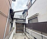 伏見稲荷駅より徒歩3分 築61年7ヶ月の賃貸物件