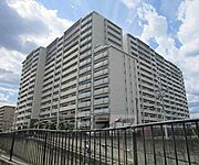 桂川駅より徒歩2分 10階 築11年2ヶ月の賃貸物件