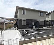 JR藤森駅より徒歩7分 1階 築3年7ヶ月の賃貸物件