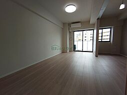 都営新宿線 曙橋駅 徒歩3分の賃貸マンション 5階1LDKのリビング/ダイニング