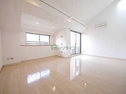 JR総武線 信濃町駅 徒歩7分の賃貸マンション 4階1Kのリビング/ダイニング