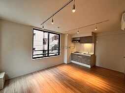 都営新宿線 曙橋駅 徒歩5分の賃貸マンション 3階1LDKのリビング/ダイニング