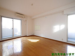 東京メトロ丸ノ内線 四谷三丁目駅 徒歩6分の賃貸マンション 10階3LDKのリビング/ダイニング