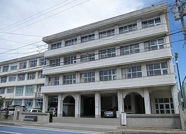 画像14:【中学校】徳島市立川内中学校まで1820ｍ