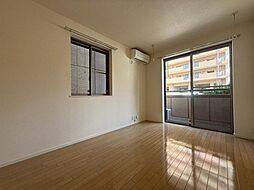 サンスーシー 102 1階1Kのリビング/ダイニング