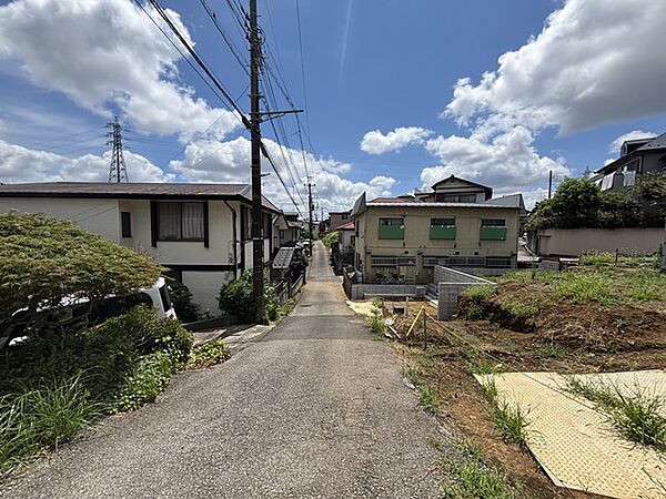 徒歩10分圏内に商業施設が揃った便利な住環境