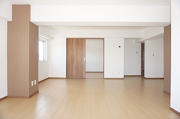 LDKは広々約23.5帖　のびのびとすごせます