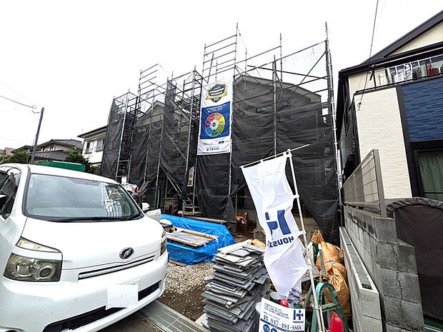 駐車スペース2台分(車種による)