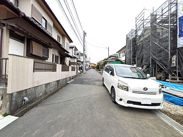 周辺は区画の整った閑静な住宅街です