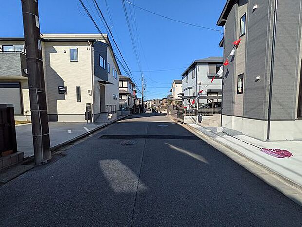 近くには花見川が流れ、春にはお花見を楽しめる豊かな緑に恵まれた住環境です